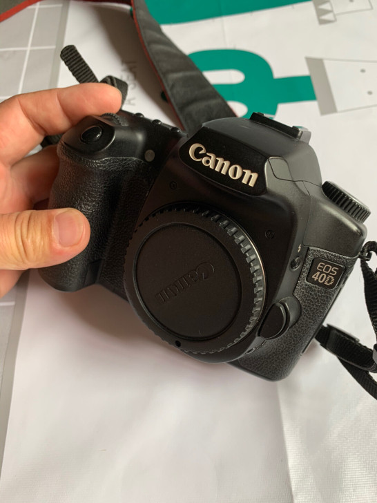 出售佳能40D机身，成色很好，无拆无修，功...