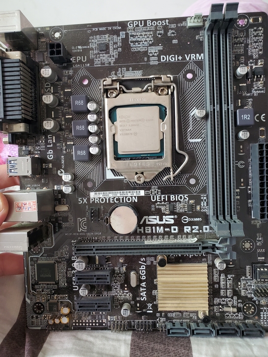 主板华硕hb1-d r2##amp；#39...