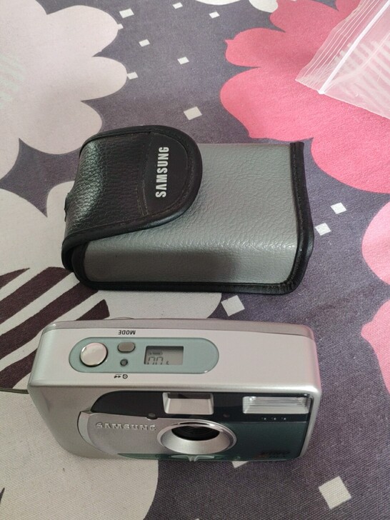 三星相机交卷相机