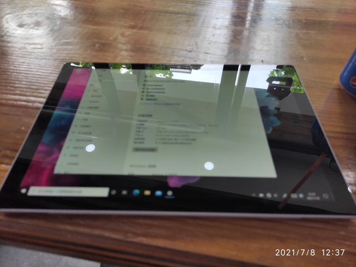 微软平板电脑Surface Pro 6