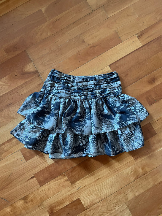 b+ab短裙，160/64A，38， 17...