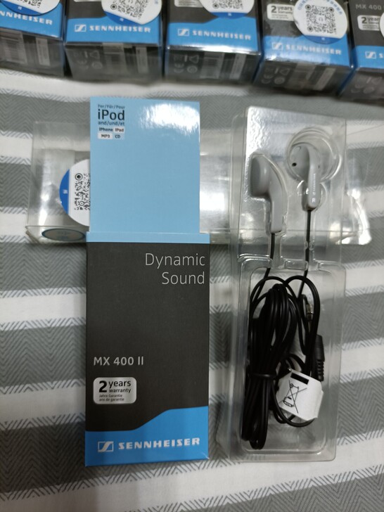 森海塞尔MX400耳机，某东配件库产品。功...