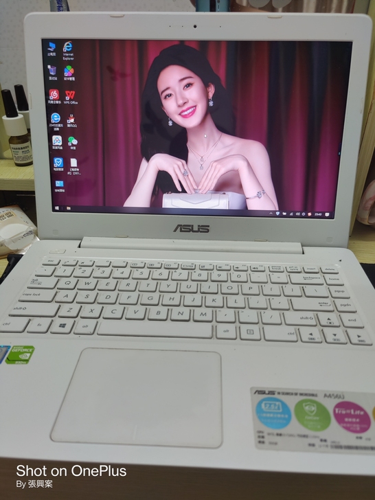 Asus/华硕笔记本电脑 型号A456UR...
