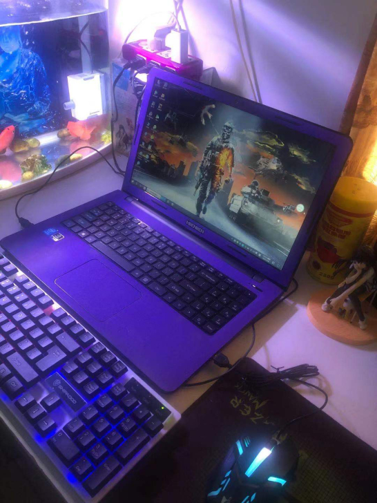 麦本本大麦2游戏笔记本电脑。外观比较新，运...