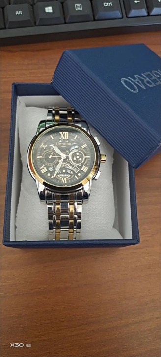 出售闲置全新正品瑞士机械表手表男士镂空商务...