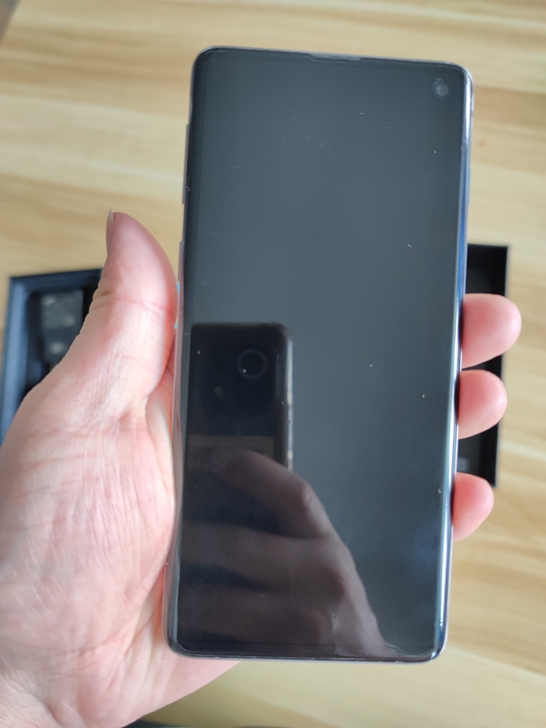 三星S10手机一台 8+128G