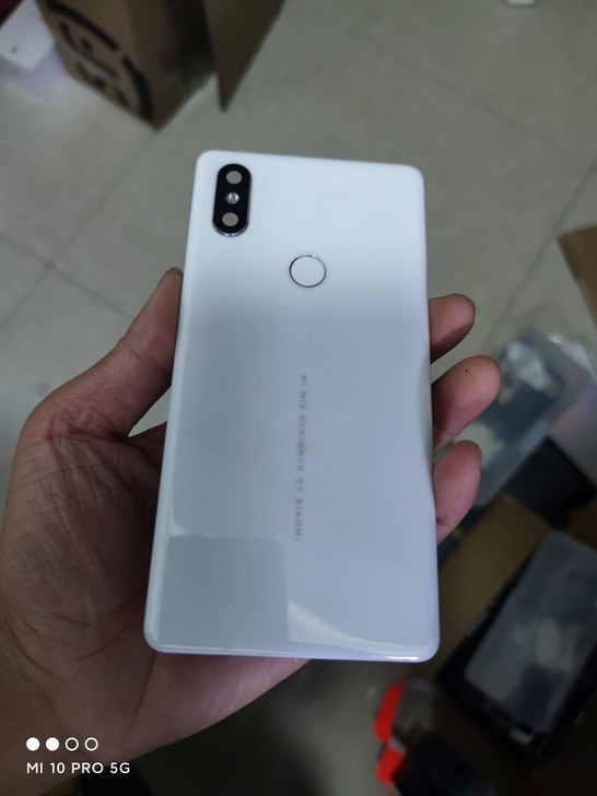 Mix2s  6+128  屏幕坏，其他功...