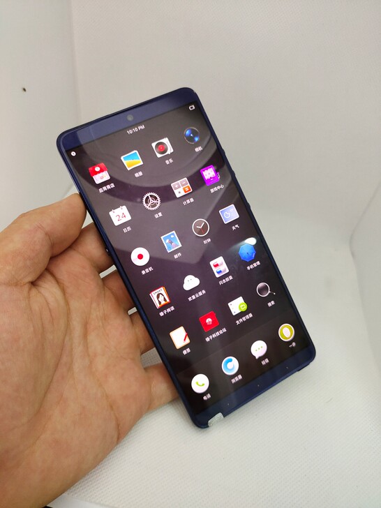 坚果pro2，6+64，手机无声音，相机打...