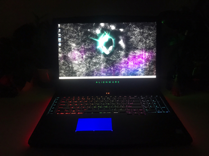 外星人17r5 二手笔记本 机械革命z2...