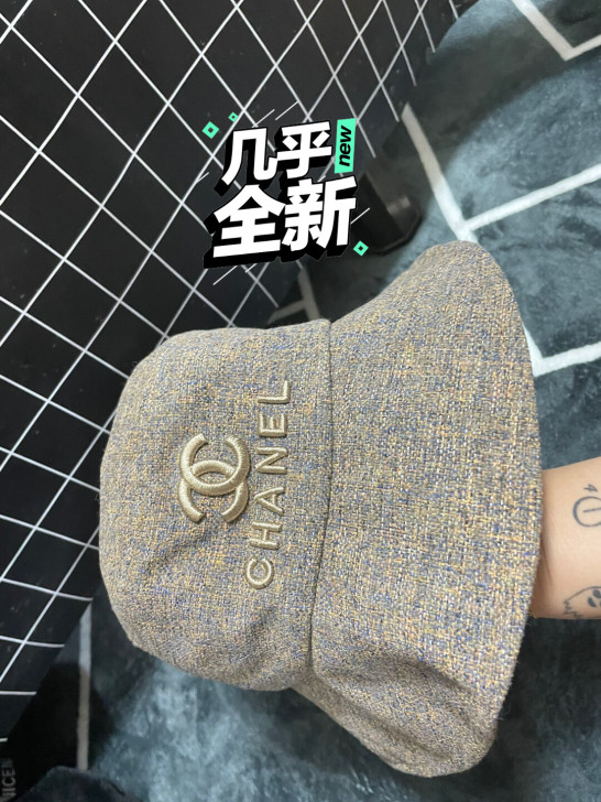 渔夫帽，线下购买，风格不适闲置（不包邮，包...