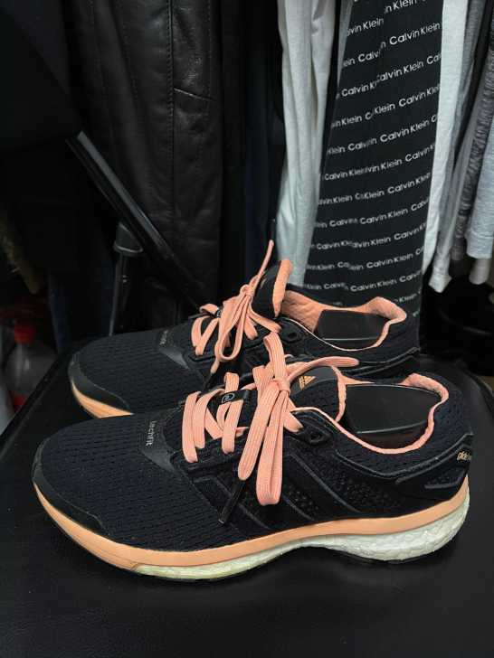 正品 ,Adidas 女子减震跑步鞋-36...