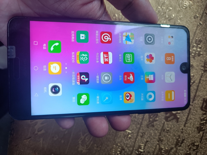 夏普FS8018功能正常,6+64成色如图