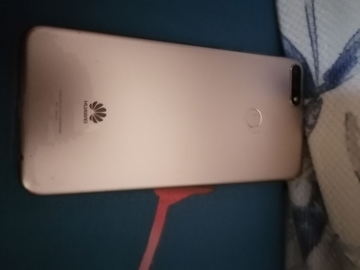 华为畅享8  成色很新 换新手机了 把这个...