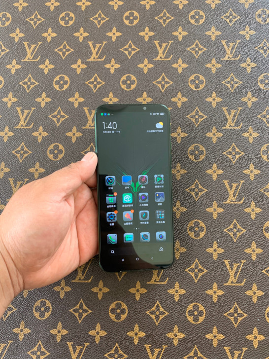 黑鲨2pro全网通  内存12+128  ...