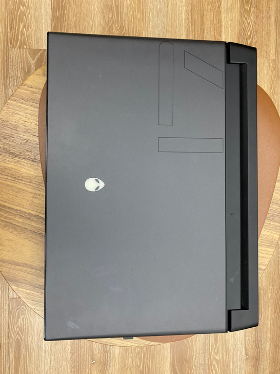 外星人笔记本Alienware m17,闲...
