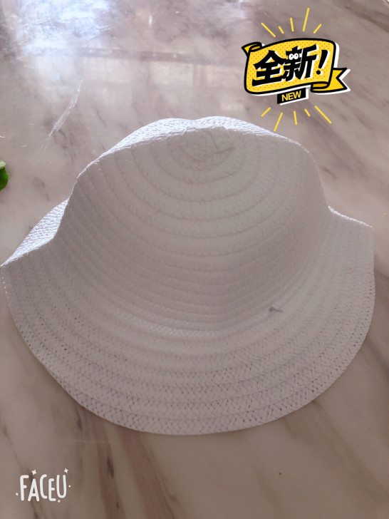 白色和米色草帽编织帽夏全新