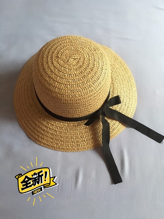 全新夏季遮阳网红草帽,戴上非常好看,因为帽...