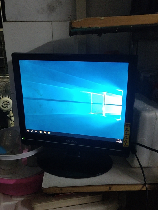 15寸正屏小电视也可当电脑显示器，分辨率1...