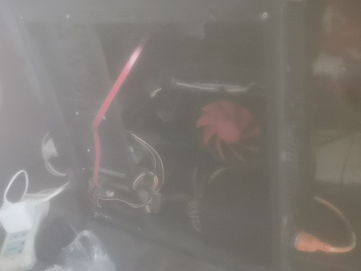 志强e3华硕b85主板,1t主硬盘,外置5...