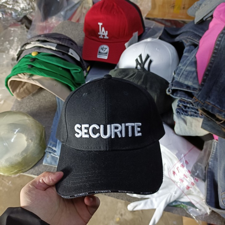 全新vetements维特萌鸭舌帽棒球帽弯...