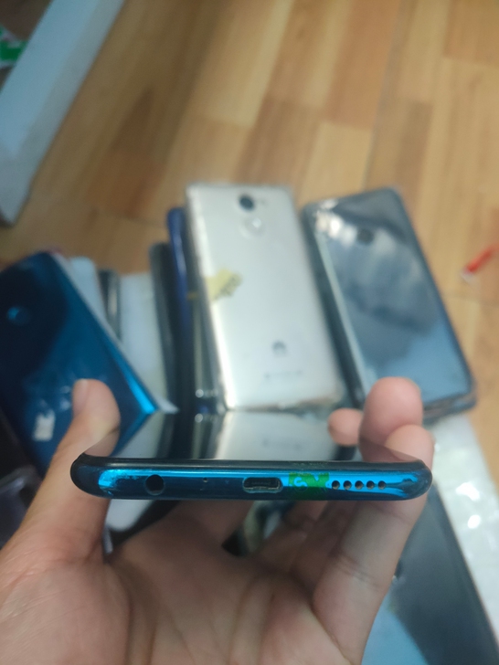 华为畅享9plus  6+128纯原装机器