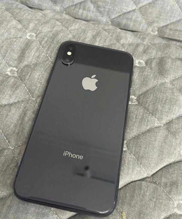 超低价iphone x  黑色 国行  2...