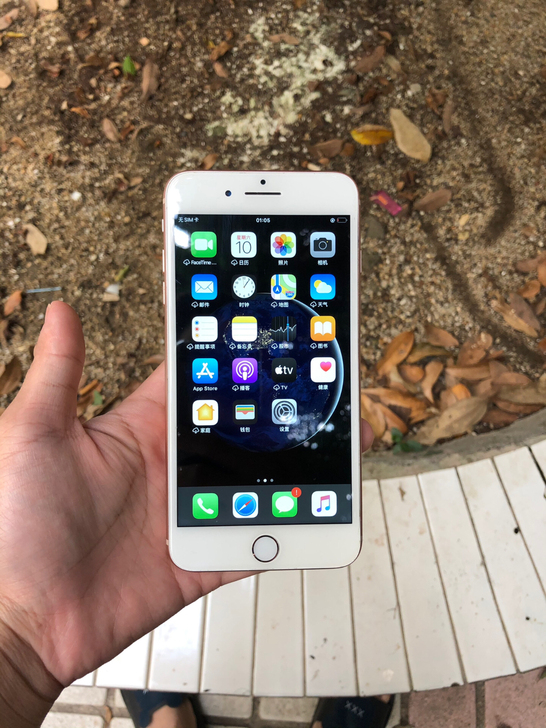 苹果8plus