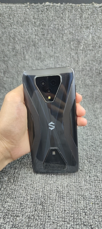 小米黑鲨3s，12+128