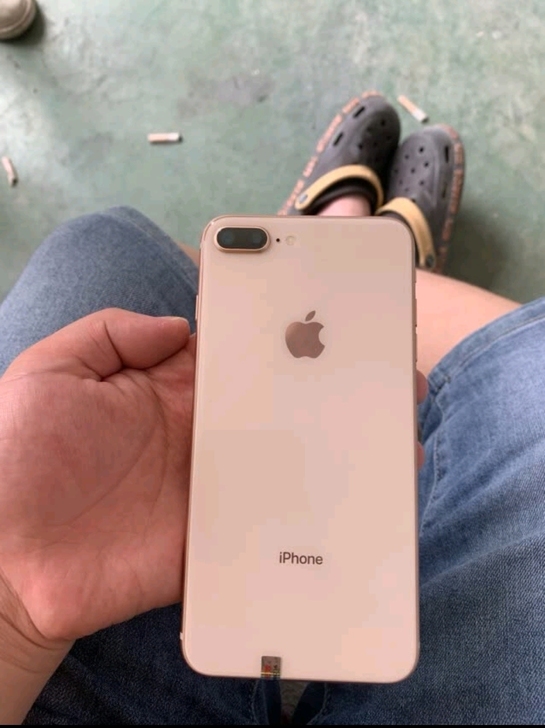 自用九成新苹果8p Apple/苹果 iP...