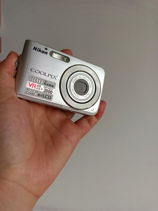 尼康s210