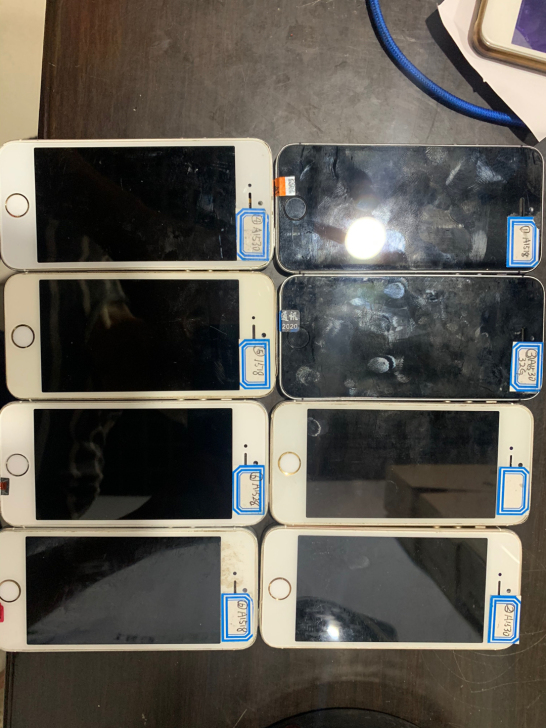 8台插卡完美越狱ios8系统5s没指纹有一...