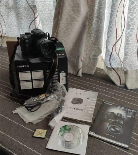 富士长焦CCD Fujifilm S960...