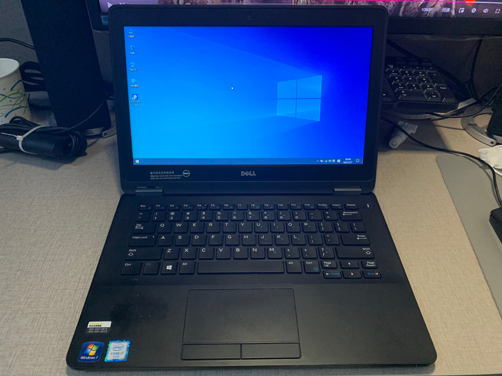 Dell Laititude E7270 ...