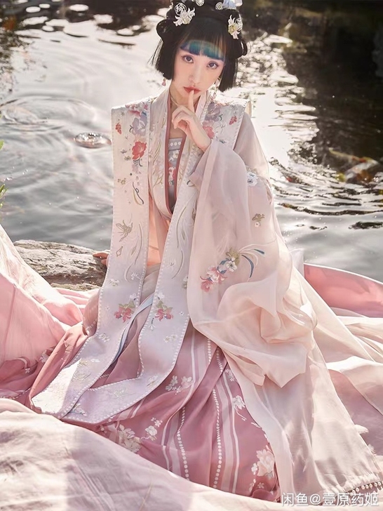 *汉服出租包邮* 晗光玉蕊 清平乐联名款 ...