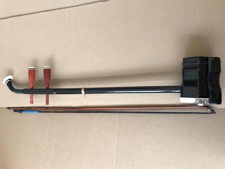 朋友琴行搬家 需要处理一些琴 需要的联系我