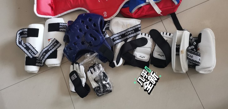 580入手的小孩跆拳道护具，没用几次，现在...