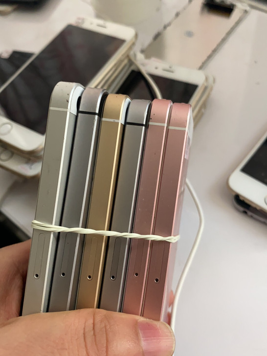 出苹果5se有指纹原装机3网4G系统原装二手