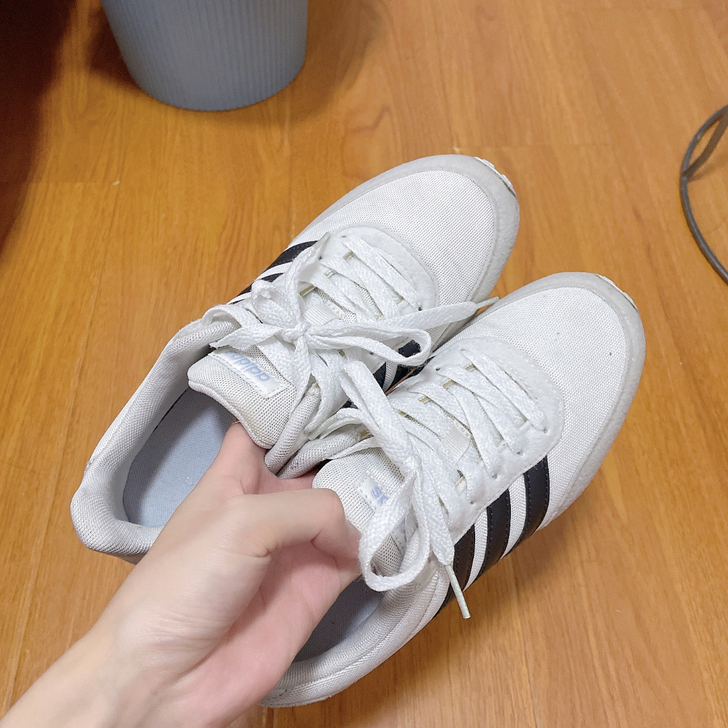 Adidas运动鞋跑步鞋，5成新，35码，...