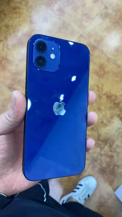 苹果12   蓝色  128G