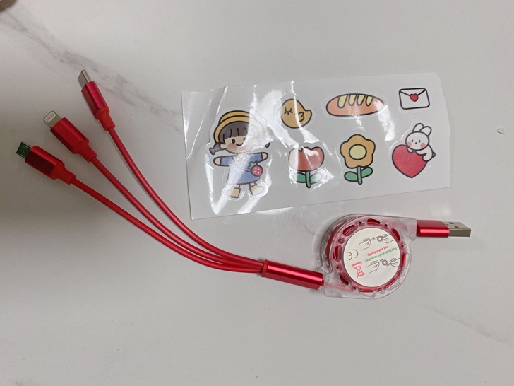 伸缩一拖三充电线通用华为安卓苹果三合一数据...