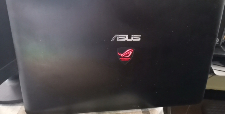 华硕玩家国度ROG败家之眼游戏笔记本，gl...