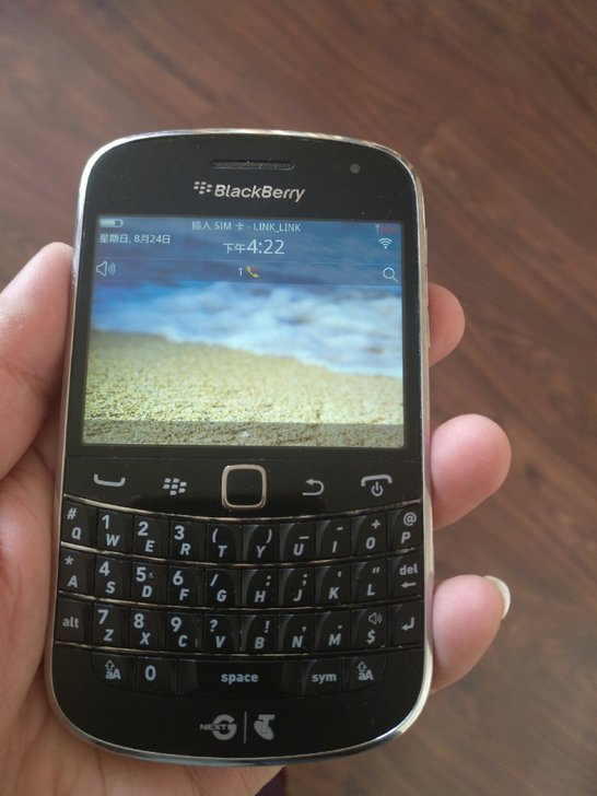 黑莓手机9900 不是OPPO vivio...