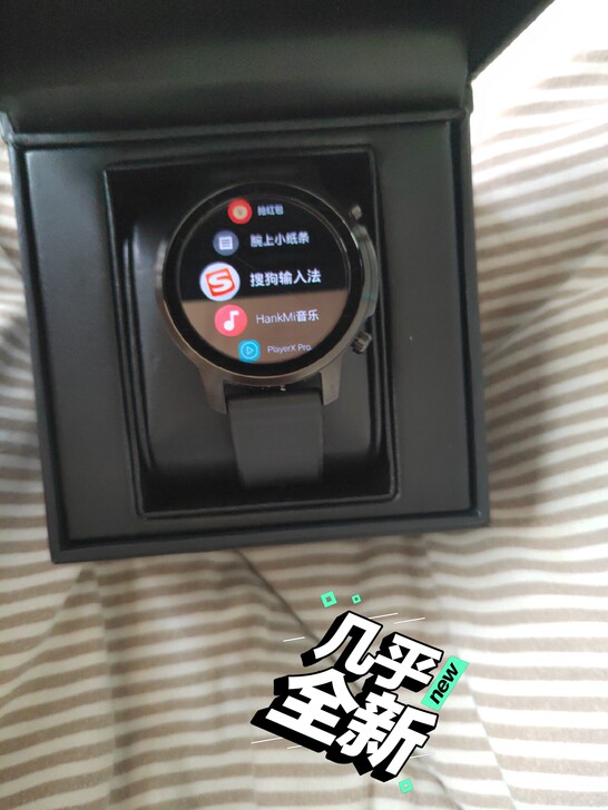 真时hc 智能手表，表内已下载存入900部...