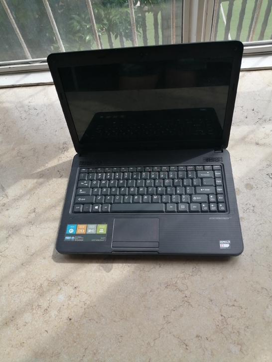 品牌个人自用笔记本电脑二手转让闲置处理联想...