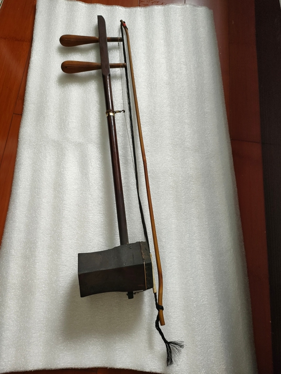 老二胡 品牌已经找不见了,包浆浓郁,售前提...