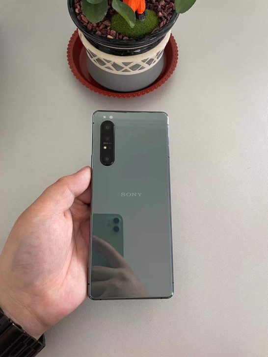 23索尼xperia1ii 12+256G...