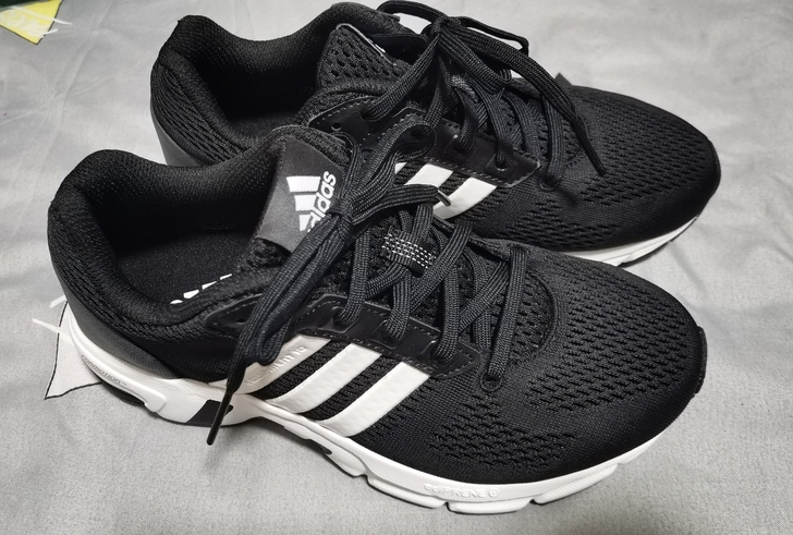 阿迪达斯ADIDAS  中性 跑步系列