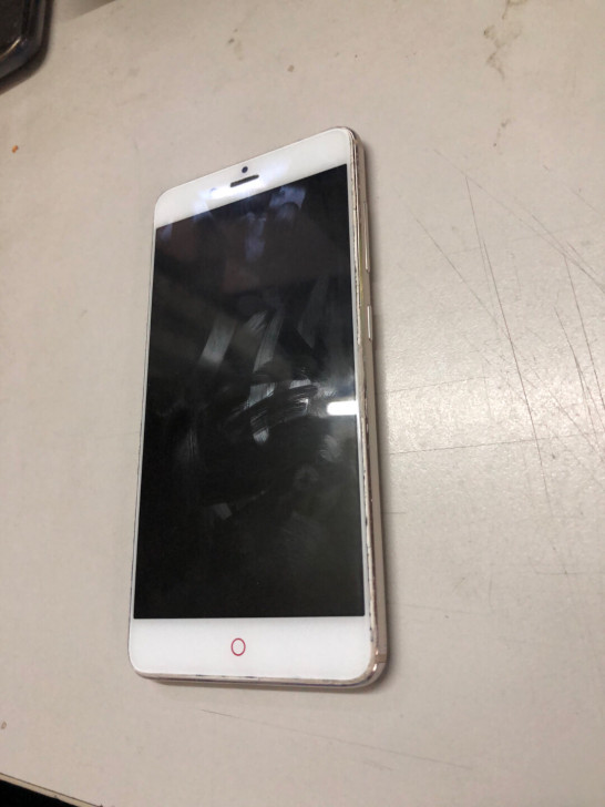 努比亚Z17mini手机