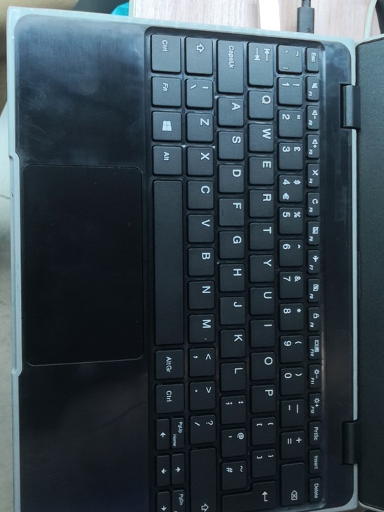 联想100e上网本，11.6寸，具体配置鲁...