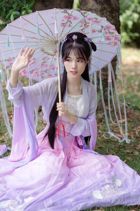 搬家汉服太多，想出掉一部分